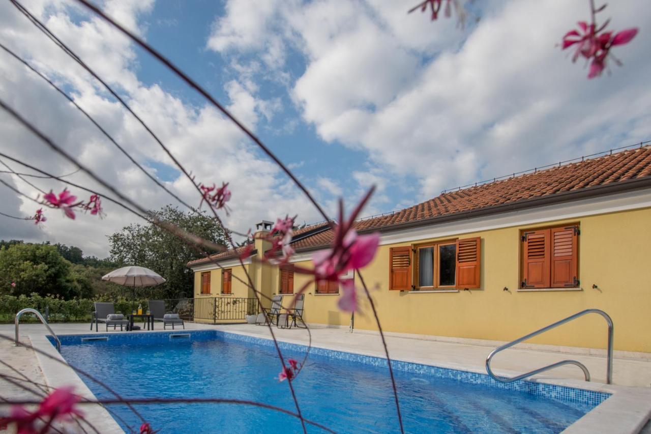 Apartments Viler Буйе Экстерьер фото